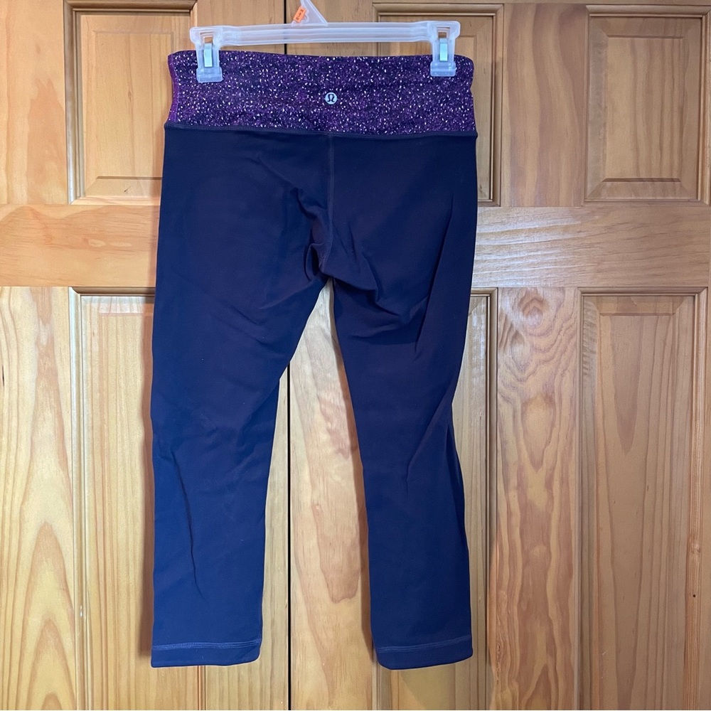 Lululemon Capri leggings 6